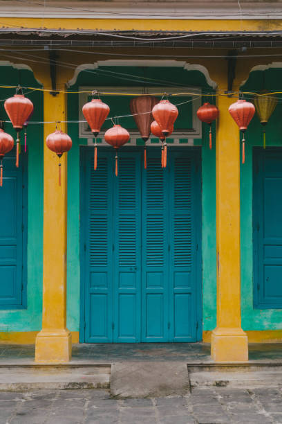 istock Front doors of buildings in Hoi An 955305148