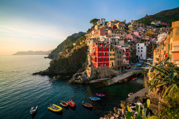 istock Riomaggiore, Cinque Terre - Italy 955313538