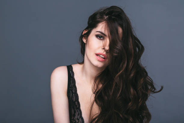 istock Beautiful woman. 955332234