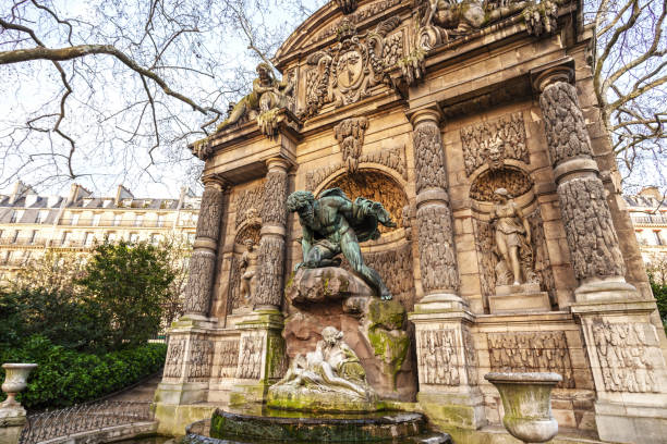 istock Medici Fountain 955380130