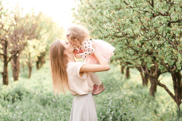 istock Mother with kid girl 955381346