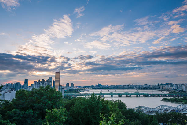 istock Seoul's sunset view with its cloudy landscape 955407918