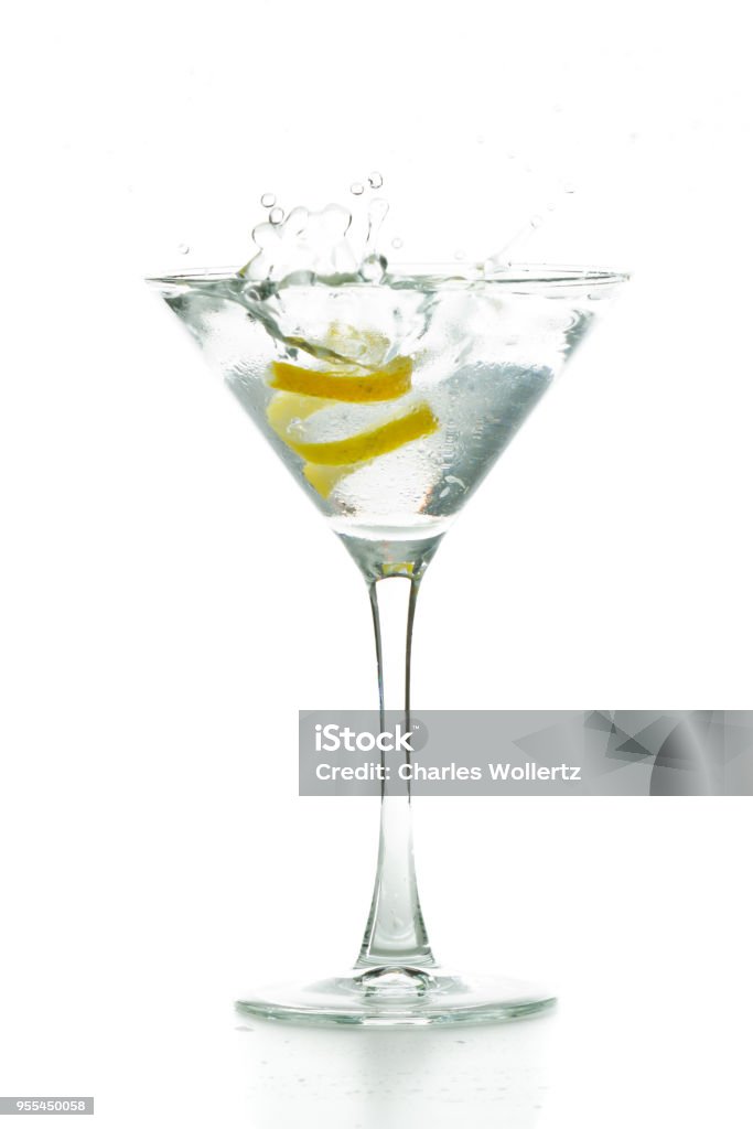 Cocktail classique à base de martini - Photo de Martini dry libre de droits