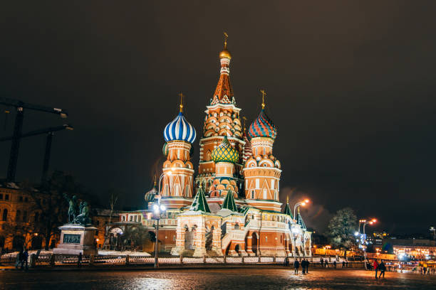 istock St Basil's cathedral on Red Square, Moscow, Russia 955462684