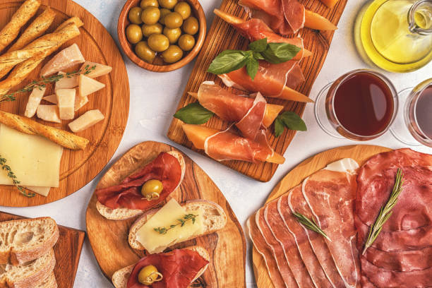 istock Italian food  background 955501738
