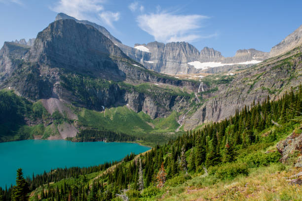 istock Mountains, Glaciers and Lakes - II 955518878