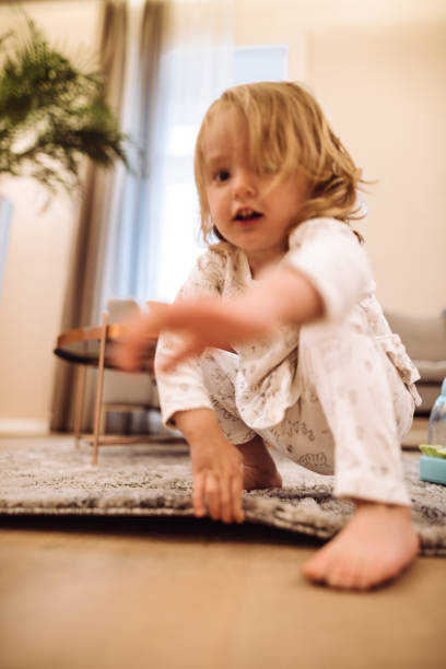 istock little kid happiness at home 955569442