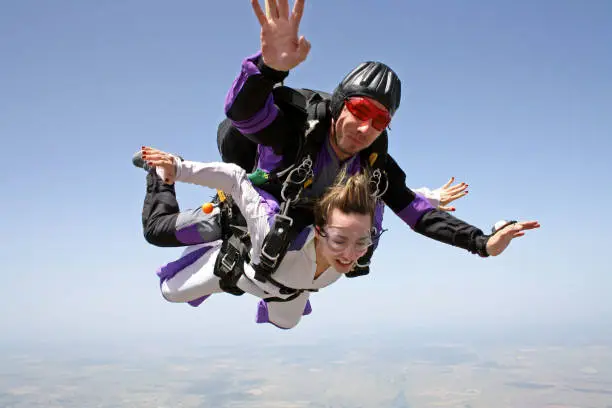 Photo of Skydiving tandem pretty woman