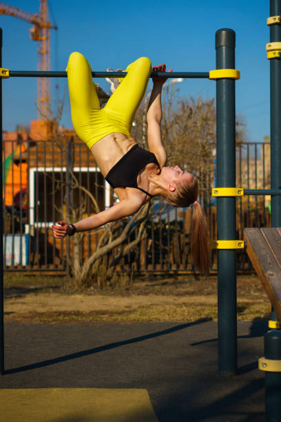 istock Girl on street workout 955607876