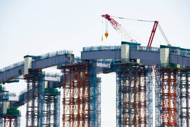 construcción de puente, tokio - bridge incomplete construction building activity fotografías e imágenes de stock