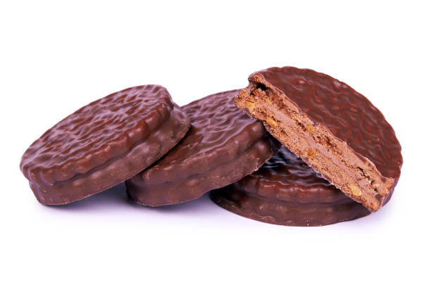 istock Chocolate cookies with cream isolated on white background 955650452