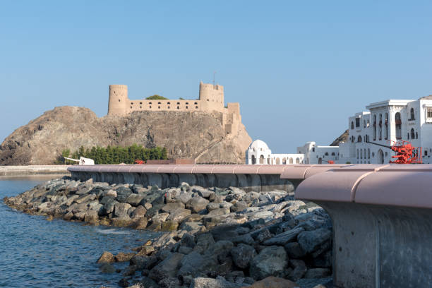 forte de al jalali, mutrah (velho mascate), omã - jalali - fotografias e filmes do acervo