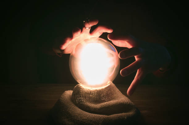 istock Crystal ball.  The seance.  Fortune teller.  Future reading. 955676086