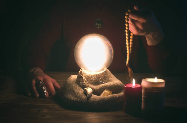 istock Crystal ball.  The seance.  Fortune teller.  Future reading. 955676394