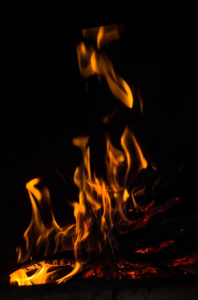 istock Beautiful tongues of Flame 955680004