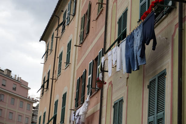 istock Clothes hanging from italian house in Genoa 955681390
