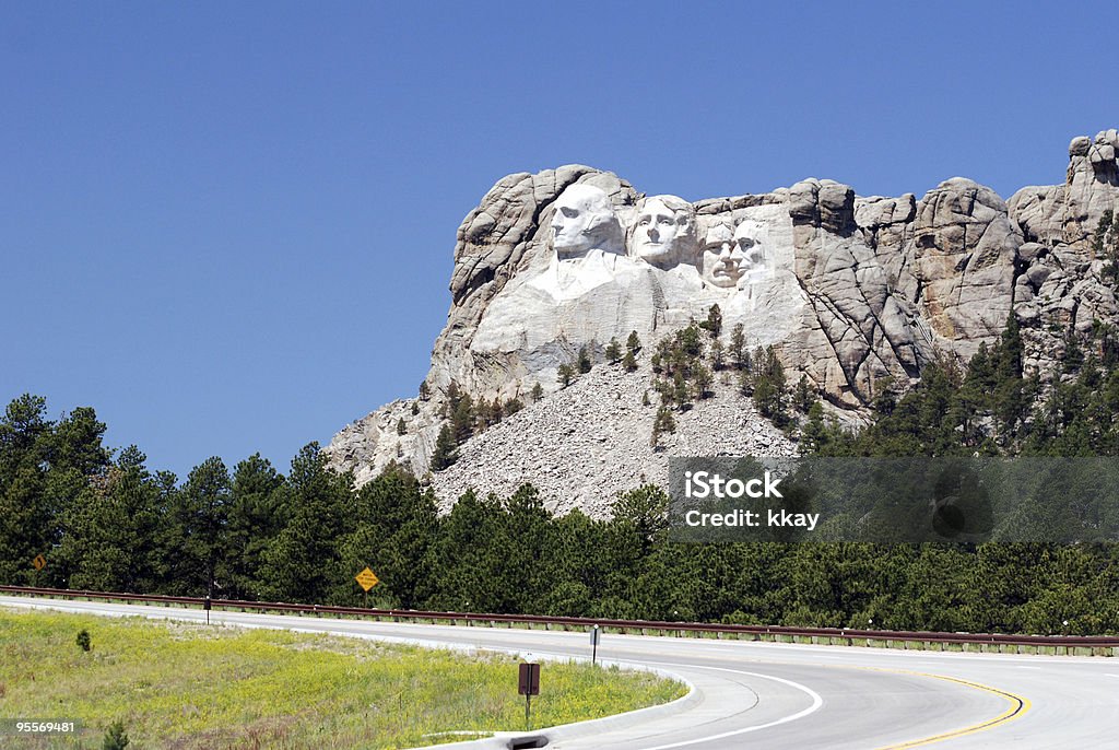 Estrada para o monte de Rushmore - Royalty-free Monumento nacional do monte de Rushmore Foto de stock