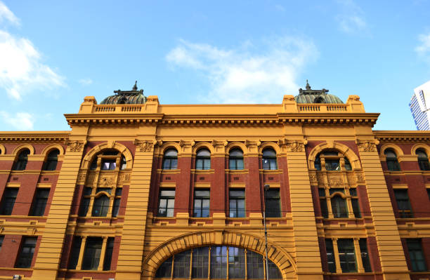 istock Flinders Street Station 955699718