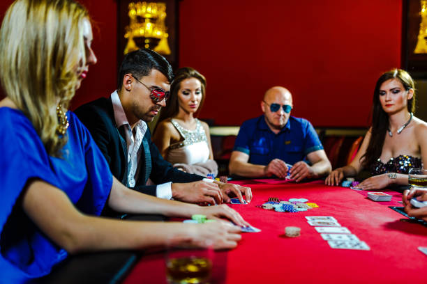 istock Let's Play a Game of Texas Hold'em Poker 955752778
