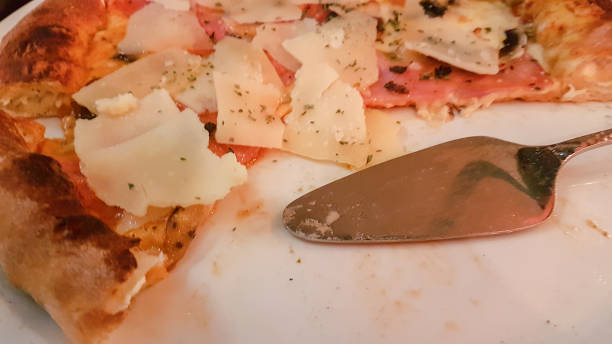 istock pizza cheese hot fressh in restaurant 955760724
