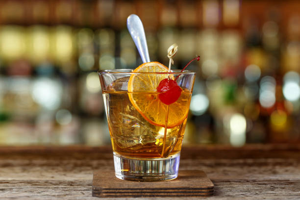 Historical cocktail old-fashioned, drinkl recipe known since 1880.