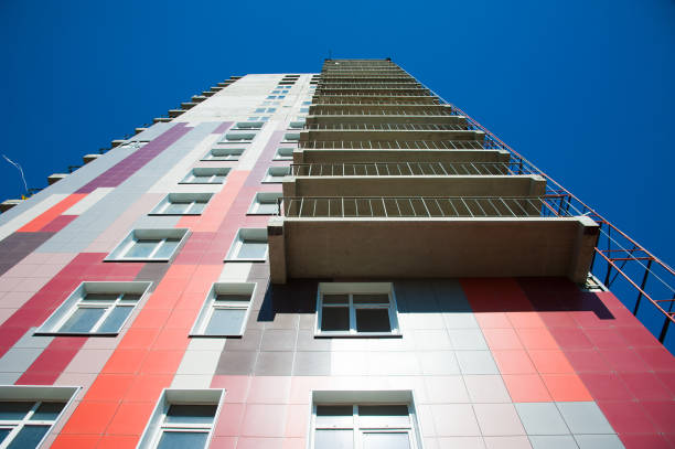 istock Construction of multi-storey residential building 955813848
