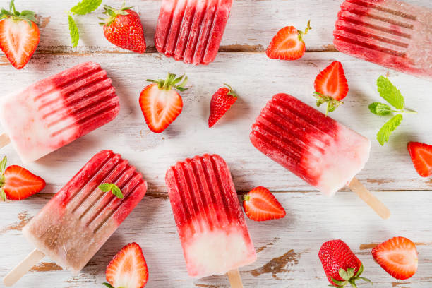 istock Homemade Vegan Strawberry Popsicle 955823656