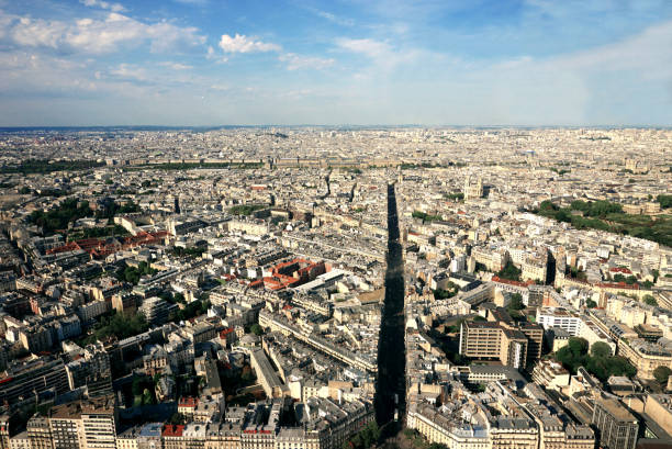 istock Aerial View of Paris 955869162