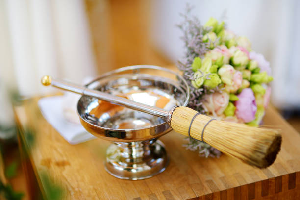 istock Priest during a wedding ceremony/nuptial mass 955879424