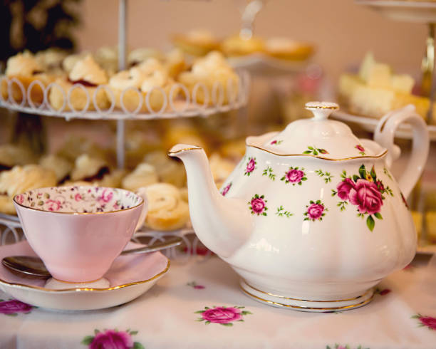 high tea - tea afternoon tea cake cup stock-fotos und bilder