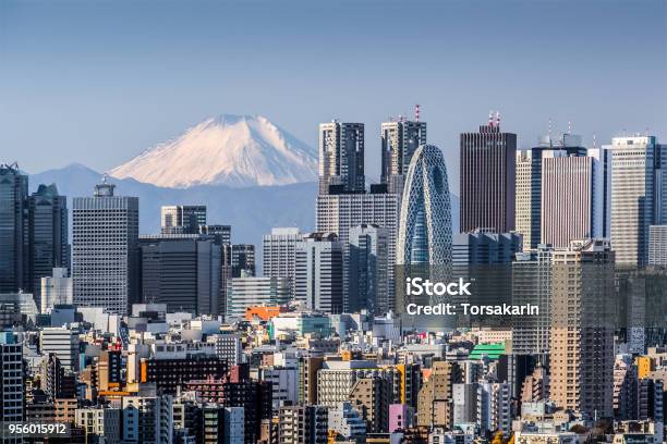 High Building At Tokyo Shinjuku And Mt Fuji Stock Photo - Download Image Now - Tokyo - Japan, Japan, Urban Skyline