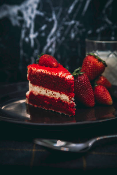 istock Moody red velvet cake 956045728