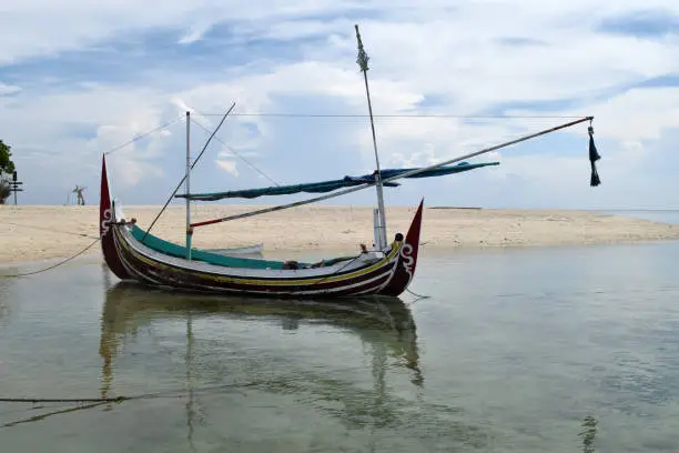 Photo of A beautiful Madurese fishing boat