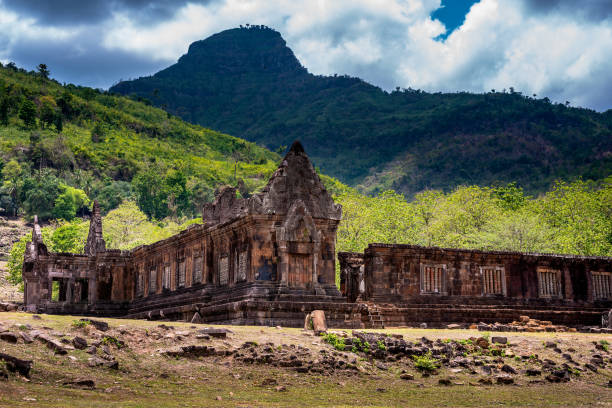 istock Wat Pho Champasak Historic Site, Laos 956086678