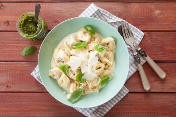 istock Tortellini in a creamy cheese sauce 956119646