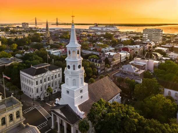 Charleston SC skyline Charleston SC skyline charleston south carolina stock pictures, royalty-free photos & images