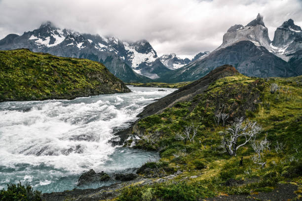 istock Big Jump in Torres del Paine 956156280