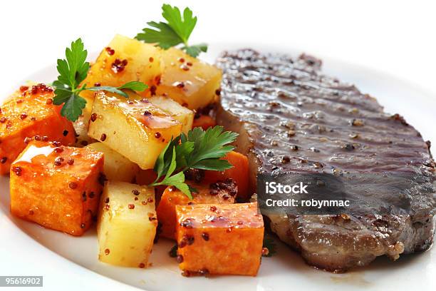 Stek Obiad - zdjęcia stockowe i więcej obrazów Stek - Stek, Słodki ziemniak, Stek Porterhouse