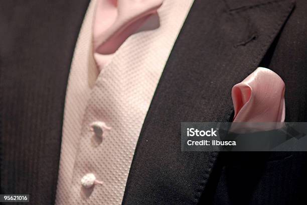 Eleganz In Pink Stockfoto und mehr Bilder von Anzug - Anzug, Einstecktuch, Eleganz