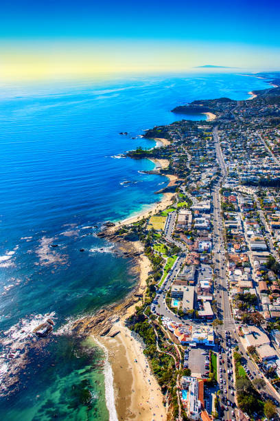 istock Rugged Coastline of Southern Orange County 956234682