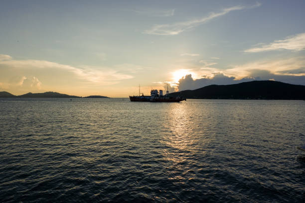 istock Sea view with sunlight, Songkla,Thailand. 956240894