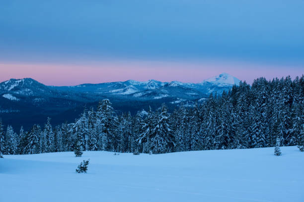 istock Winter in Crater Lake NP 956244414
