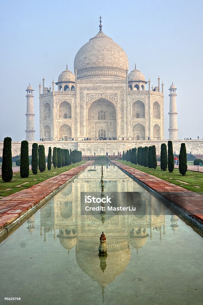 Taj Mahal, Agra en sunrise, Uttar Pradesh, India. - Foto de stock de Agra libre de derechos