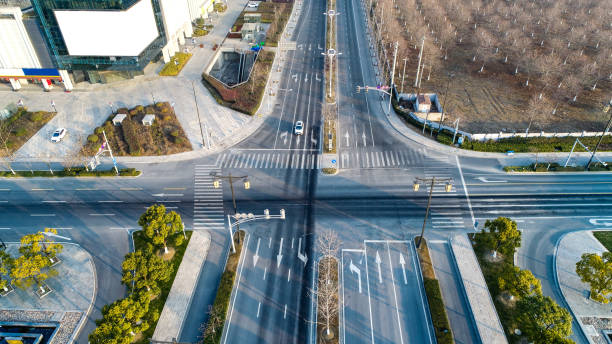 istock street in City 956273816