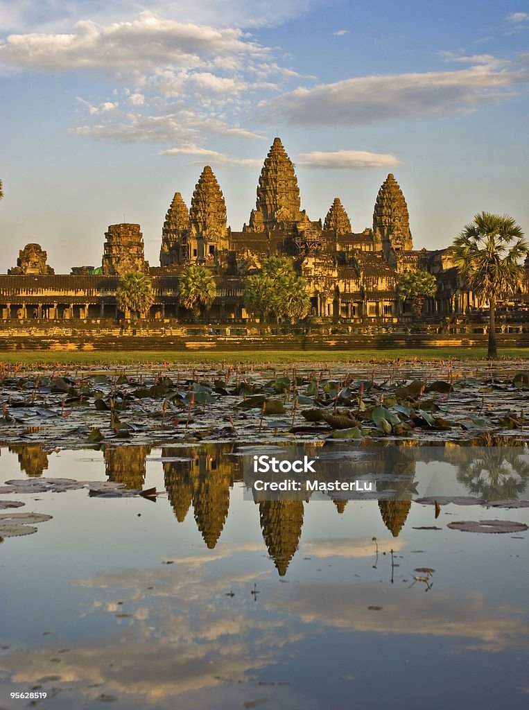 Angkor wat - Foto de stock de Angkor Wat libre de derechos