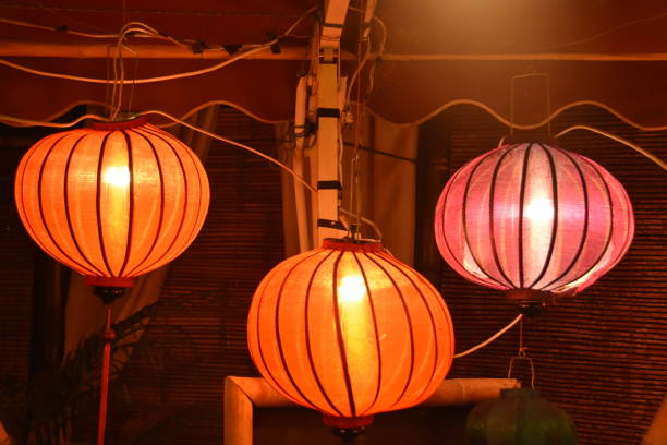 istock Lanterne a Luang prabang in Laos 956312500