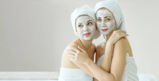 istock women beauty  room massage spa. 956335034