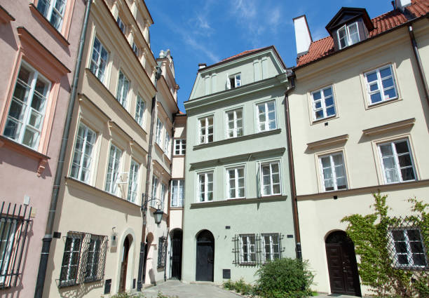 istock Warsaw Narrowest House 956410736