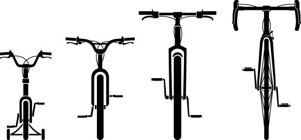 familie fahrräder vorderansicht - stützrad stock-grafiken, -clipart, -cartoons und -symbole