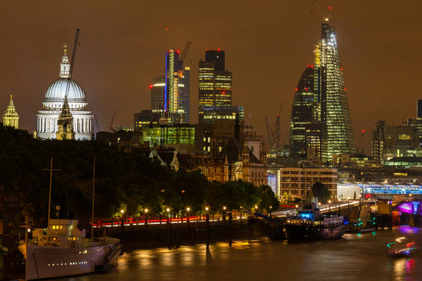 istock Night Cityscape. London, England 956468218